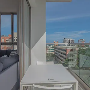 Escape Apartments, Balcony, Pool & Gym In La Julia Apartamento