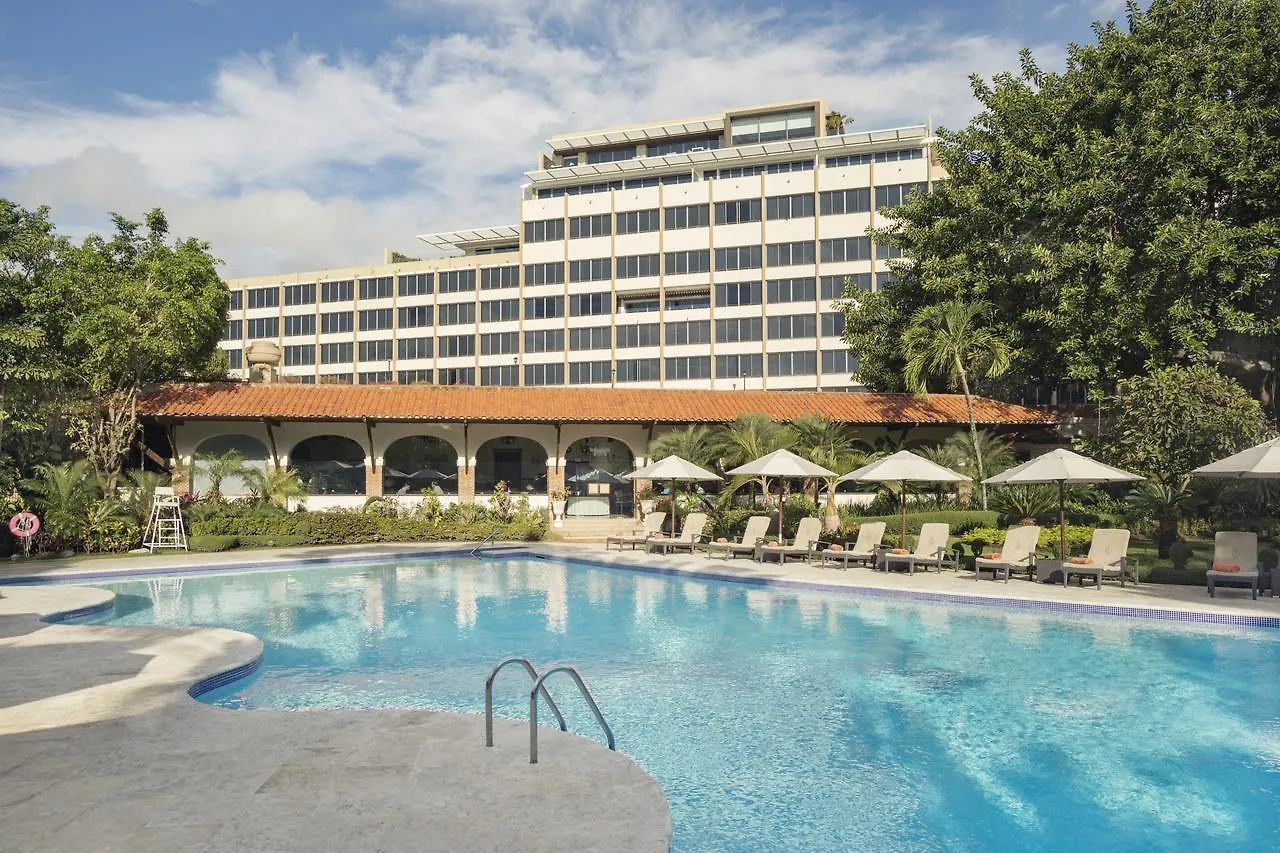 El Embajador, A Royal Hideaway Hotel contacts